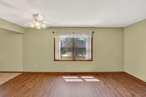 Living - 385 S Orr, Hemlock, MI 48626 photo 1 of 8