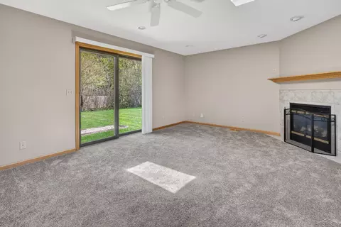 Living - 385 S Orr, Hemlock, MI 48626 photo 7 of 8
