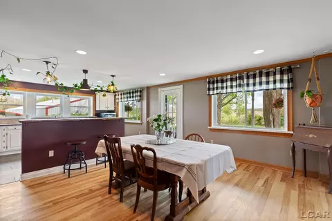 Dining - 1908 E Us-12, Clinton, MI 49236 photo 1 of 4