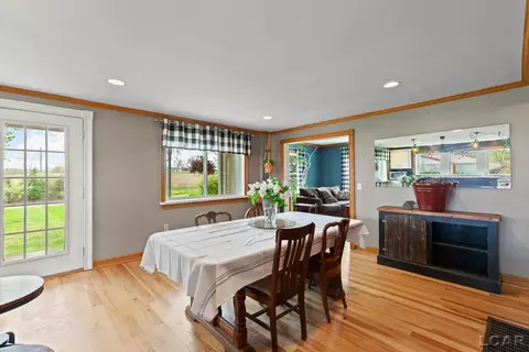 Dining - 1908 E Us-12, Clinton, MI 49236 photo 4 of 4