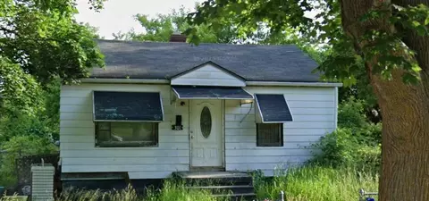 301 E Alma, Flint, MI 48505