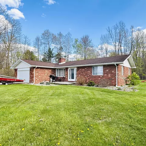 735 Brown, Standish, MI 48658