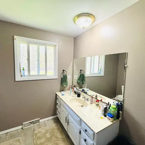 Bath - 735 Brown, Standish, MI 48658 photo 2 of 2