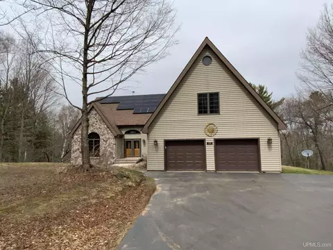 148 Chippewa, Negaunee, MI 49866