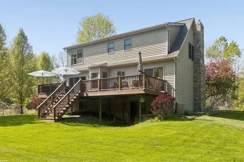 Exterior - 6527 Genaw, Algonac, MI 48001 photo 11 of 14