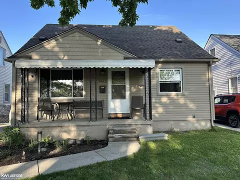 6421 Weddel, Taylor, MI 48180
