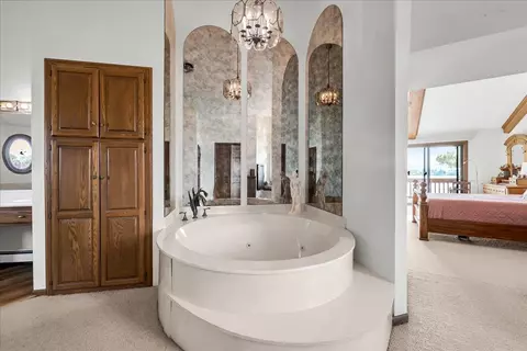 Bath - 523 Lathrop, Algonac, MI 48001 photo 3 of 10