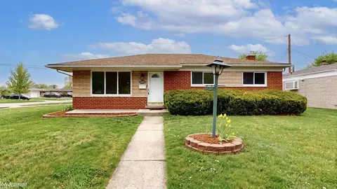 14205 Brandywine, Sterling Heights, MI 48312