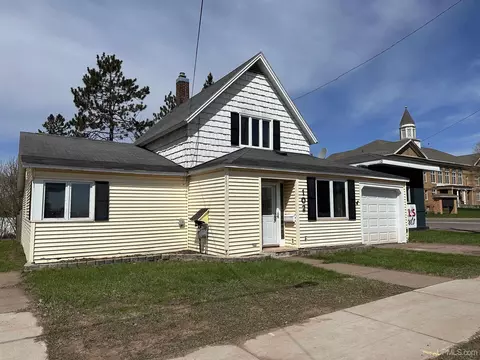 102 S Moore, Bessemer, MI 49911