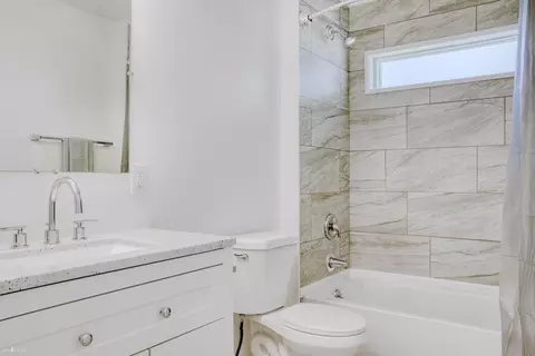 Bath - 11695 E Lytle, Lennon, MI 48449 photo 1 of 1