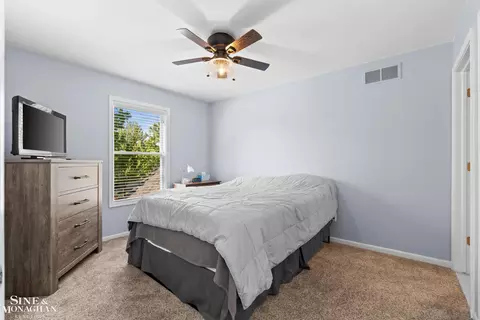 Bedroom - 20773 Kenmare, Macomb, MI 48044 photo 2 of 4