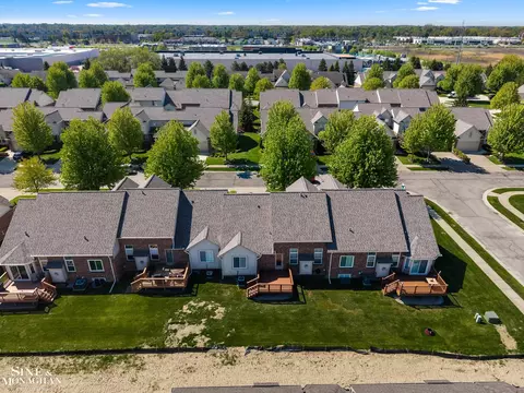 View/Area - 20773 Kenmare, Macomb, MI 48044 photo 7 of 9