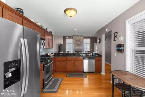 Kitchen - 20773 Kenmare, Macomb, MI 48044 photo 2 of 2