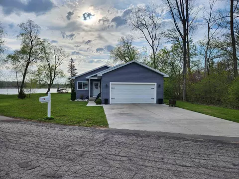 233 Lakeview, Beaverton, MI 48612