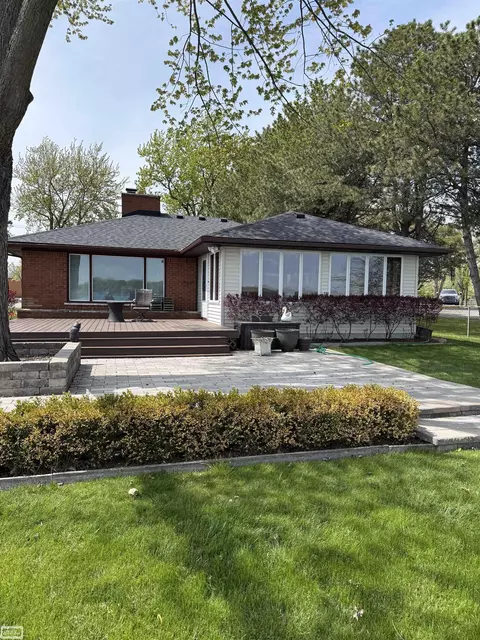 1847 S Parker, Marine City, MI 48039