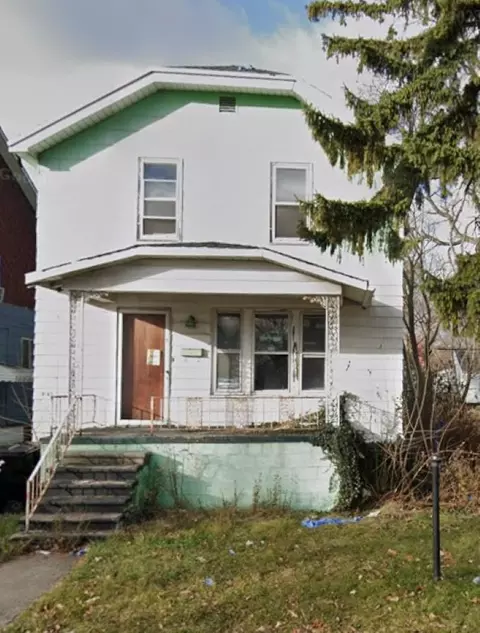 19163 Lamont, Detroit, MI 48234