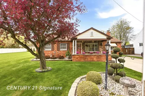 2961 Johns, Saginaw, MI 48603