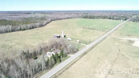 14860 County Road 446, Newberry, MI 49868