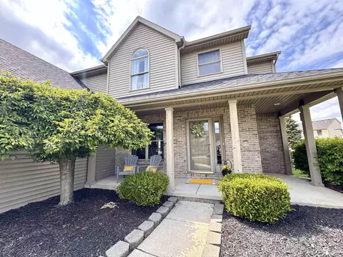 2823 Chapel Crk, Lambertville, MI 48144