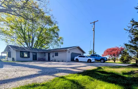 11717 N Whiteville, Farwell, MI 48622
