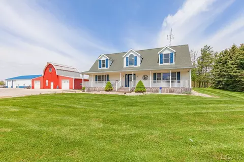 16580 W Ridgeville, Waldron, MI 49288