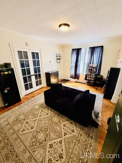 Living - 309311 Maple, Ishpeming, MI 49849 photo 3 of 6
