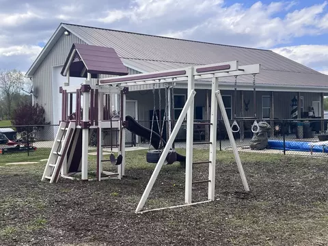Exterior - 775 E Beard, Perry, MI 48872 photo 6 of 15