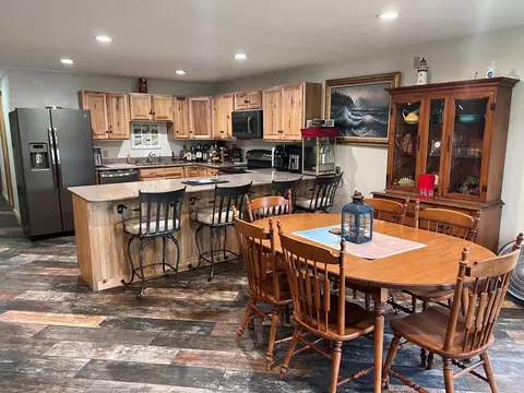 Kitchen - 775 E Beard, Perry, MI 48872 photo 6 of 10