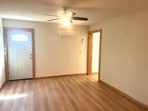 Living - 775 E Beard, Perry, MI 48872 photo 6 of 6