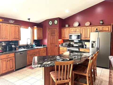 Kitchen - 775 E Beard, Perry, MI 48872 photo 1 of 10