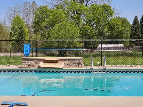 Exterior - 775 E Beard, Perry, MI 48872 photo 9 of 15
