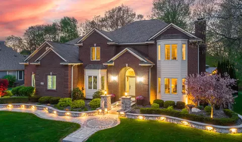 6137 Brookstone, Grand Blanc, MI 48439