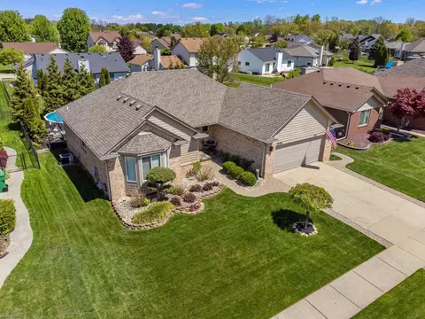 View/Area - 22465 Bluewater, Macomb, MI 48044 photo 3 of 12