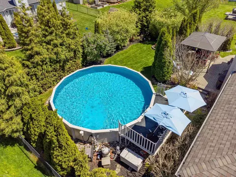 Exterior - 22465 Bluewater, Macomb, MI 48044 photo 14 of 16