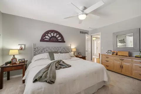 Bedroom - 22465 Bluewater, Macomb, MI 48044 photo 3 of 6
