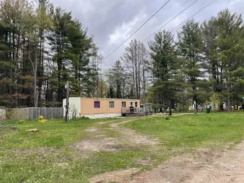 5360 Evarts, Lake George, MI 48633