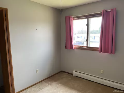Bedroom - 1640 Glenwood, Ishpeming, MI 49849 photo 1 of 4