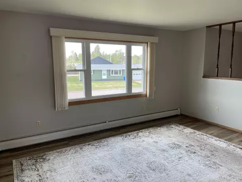 Living - 1640 Glenwood, Ishpeming, MI 49849 photo 2 of 5