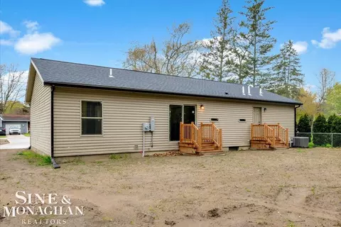 Other - 2060 Washington, Algonac, MI 48001 photo 17 of 17