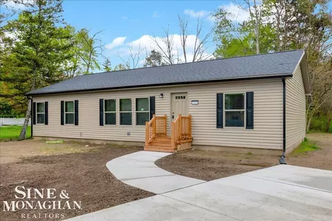 Other - 2060 Washington, Algonac, MI 48001 photo 1 of 17