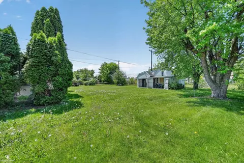 Exterior - 24099 Pingree, Warren, MI 48089 photo 9 of 11