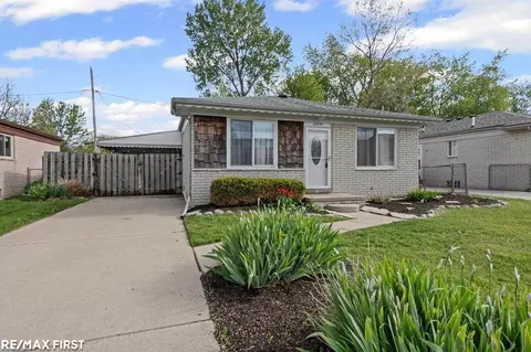 22430 Milner, Saint Clair Shores, MI 48081