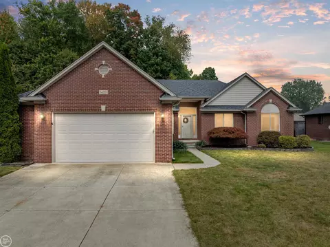 34203 Jerome, New Baltimore, MI 48047