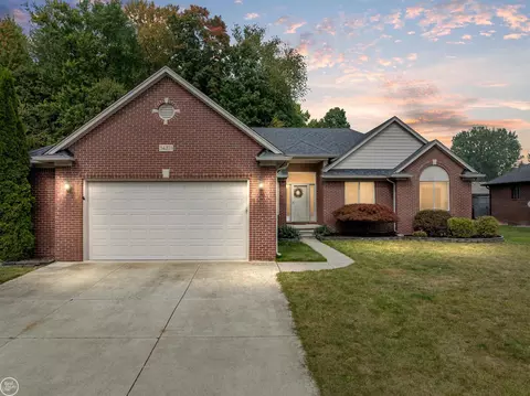 34203 Jerome, New Baltimore, MI 48047