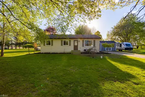 6816 S Delaney, Owosso, MI 48867