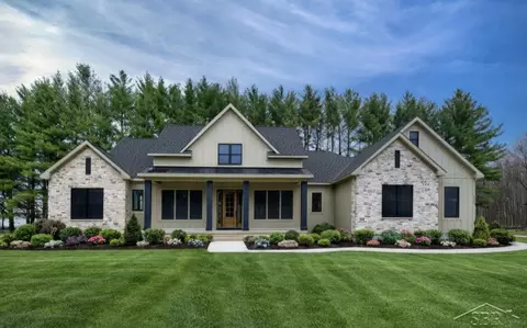 3257 Hidden Mdws, Midland, MI 48642