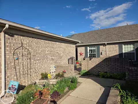 Exterior - 50140 Raleigh, Macomb, MI 48044 photo 4 of 6