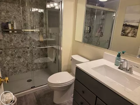 Bath - 50140 Raleigh, Macomb, MI 48044 photo 1 of 5