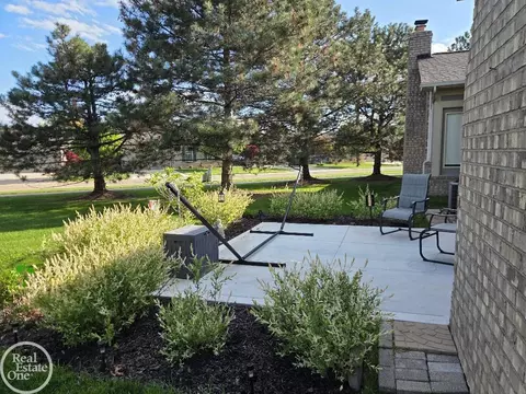 Exterior - 50140 Raleigh, Macomb, MI 48044 photo 3 of 6
