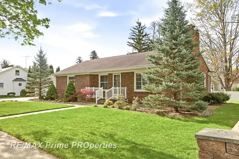 725 W Frank, Caro, MI 48723